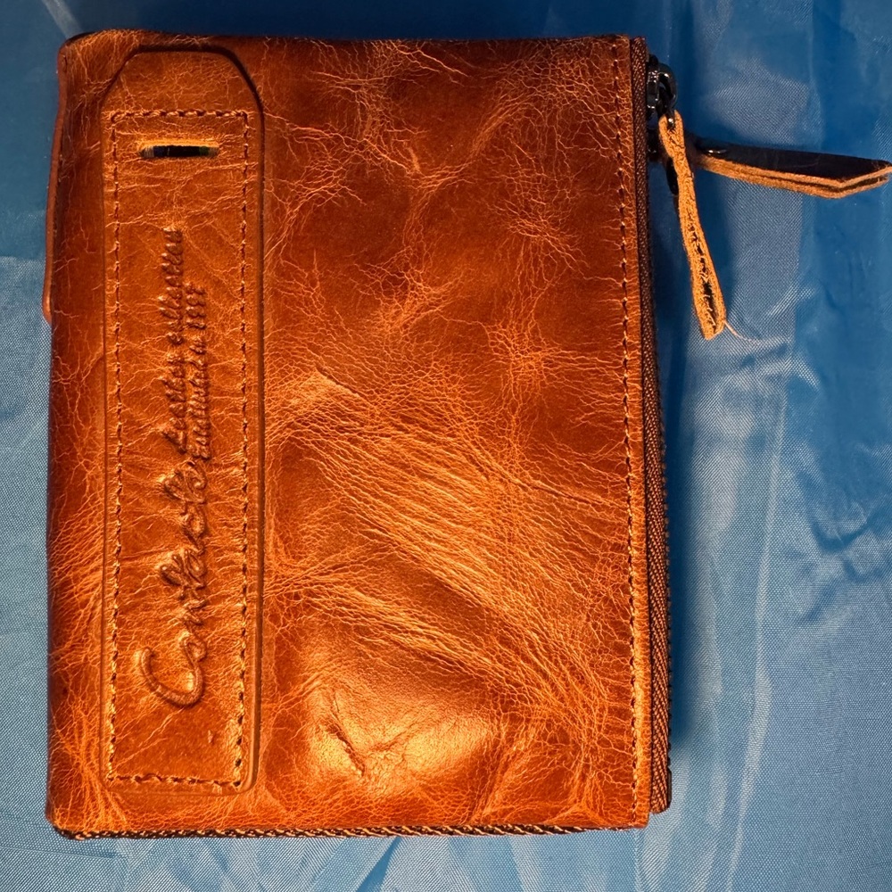Contacts Genuine Leather Men's Wallet
